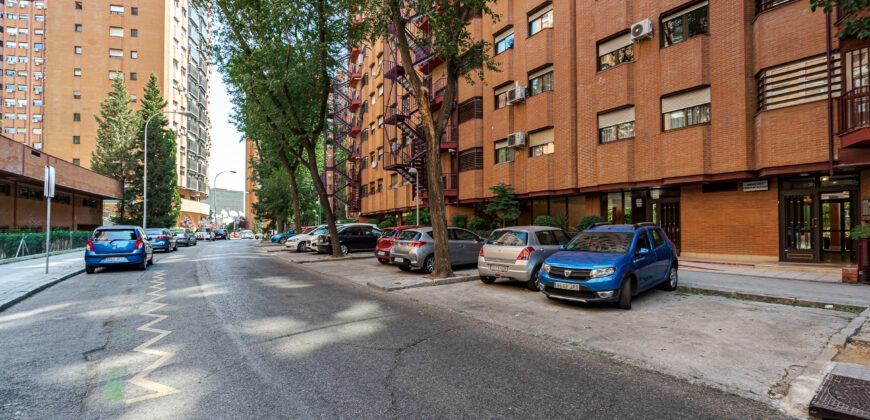 Spacieux appartement rénové – Quartier Retiro